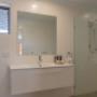 Deluxe King Bathroom