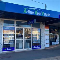 Arthur Real Estate