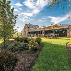 Ivybrook Farm Cellar Door & Accommodation