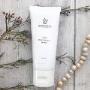 Uploaded by visitor on 4/3/2018 - Pearl Brightening Mask