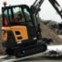 Machinery easy drive ramps on Variant tabletop trailer