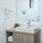 Superior King Room Bathroom