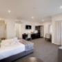 Park View King Room