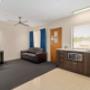 Well-equipped suite
