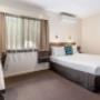 Guest room with queen bed(s)