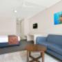 Queen suite