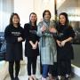 nail-salon-st-kilda-staff-and-customer