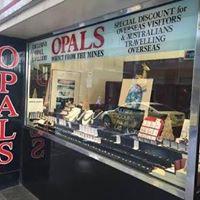 Rochis Opals