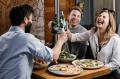 HOW TO THROW THE BEST PIZZA PARTY