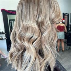 Reflections studio for hair