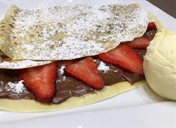 Cravin’ Crepes Edgewater