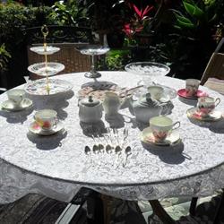 Delaines Party Hire