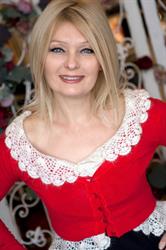 Penelope's Pitt Stop /Penny Martin Hair