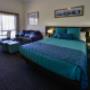 Spacious guest room