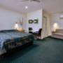 Guest room with sitting area