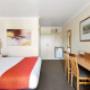 Spacious guest room