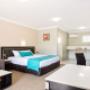 Guest room with sitting area