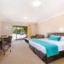 Guest room with sitting area