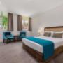 Spacious guest room