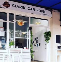classic cafe house