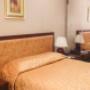 Guest room with one bed