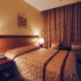Spacious guest room