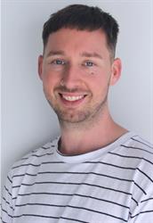 Zachary Gallagher Naturopath + Holistic Nutritionist