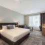 Deluxe guest room
