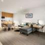 Well-equipped suite