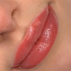 Luxurious Eyes & Beauty