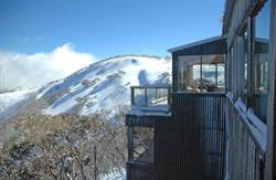 pegasus alpine club mt hotham