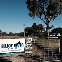 Elliot River Retreat