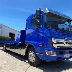 Suburban Towing & Equipment