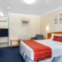 Spacious guest room