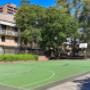 A tennis court at Nesuto Woolloomooloo Sydney Apartments