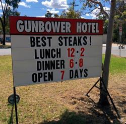 Gunbower Family Hotel