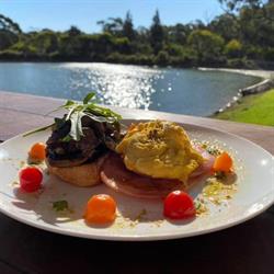 Glasshouse Bed & Breakfast