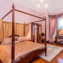 Eliza - Grafton Heritage Accommodation