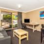 One-bedroom suite