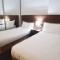 STANDARD-2-BEDROOM-pic-2
