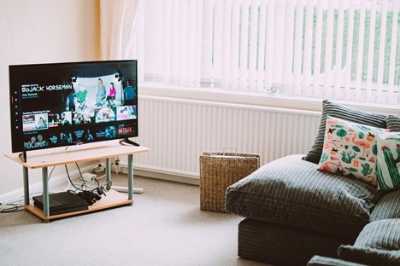 advertise on tv