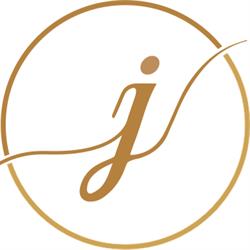 Junie Cosmetic Tattoo Clinic