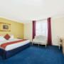 Well-equipped guest room