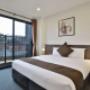 Guest room with three beds