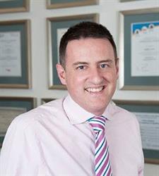 Dr Phil Lockie - Brisbane Weight Loss Surgery