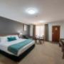 King Spa Suite
