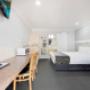 1 QBED,N SMK,DLX,SMART TV,FR WIFI,AIRCON,MINIBAR