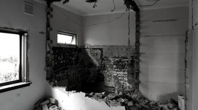 Renovate-vs-Rebuild