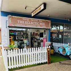 The Eclectic Mix ~ Vintage ~ Upcycled ~ New