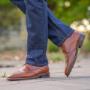 Brogues in Tan